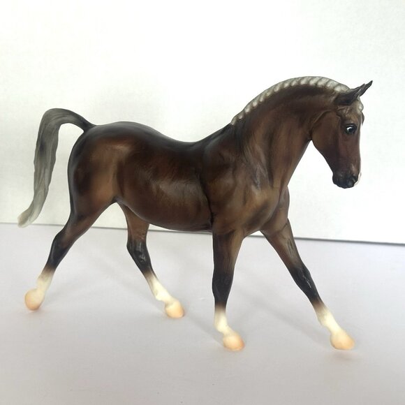 Breyer Classic #755403 Riding English Chestnut Horse 6"X9" - Picture 2 of 8